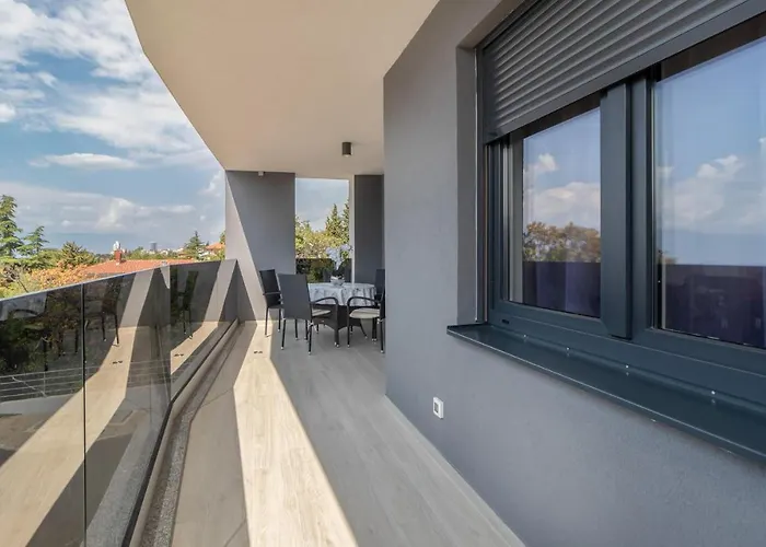 Apartament 2 Bedroom Cozy In *